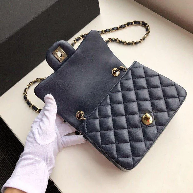 CC Flap Bag X Lambskin Mini
