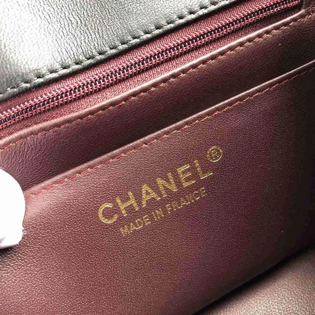 CC Flap Bag X Lambskin Mini