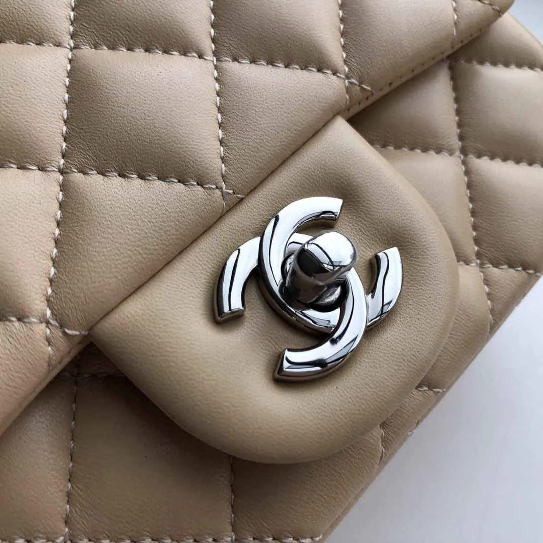 CC Flap Bag X Lambskin Mini