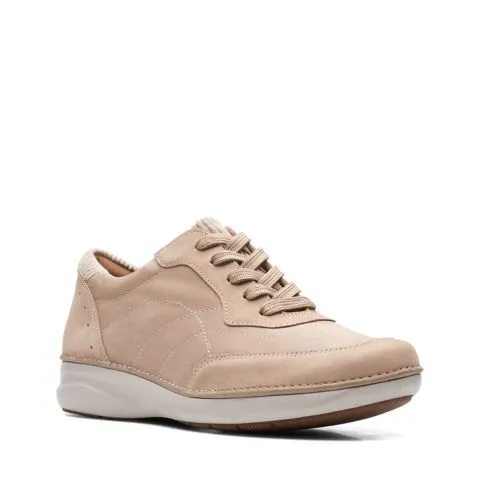 Clarks Appley Tie Sand Nubuck