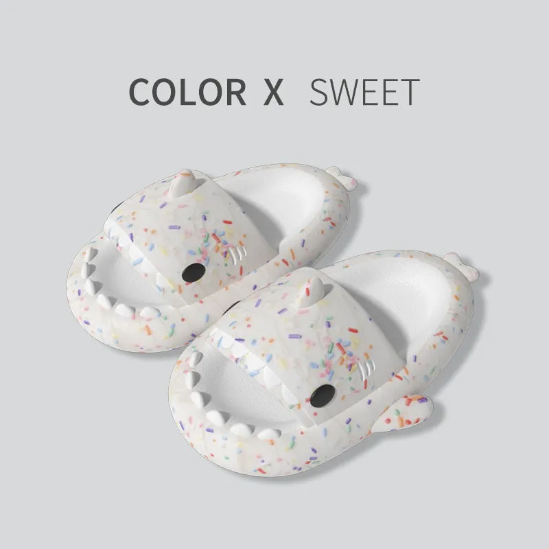 Cute Lovers Shark Slippers with Heart Print – Unisex Shoes for Men & Women, Perfect for Comfort and Style