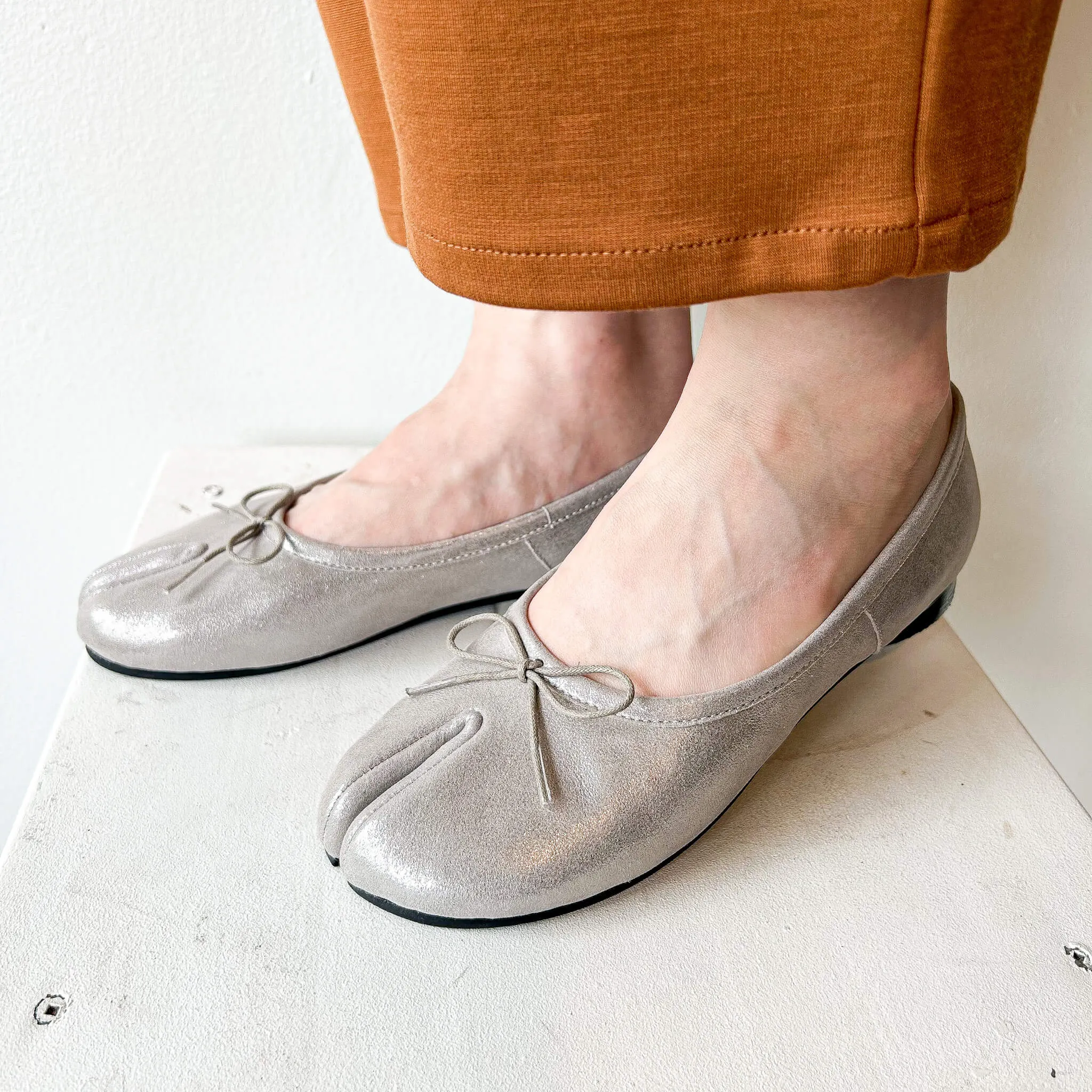 FW23 701052 | Hachi |Yuko Imanishi 