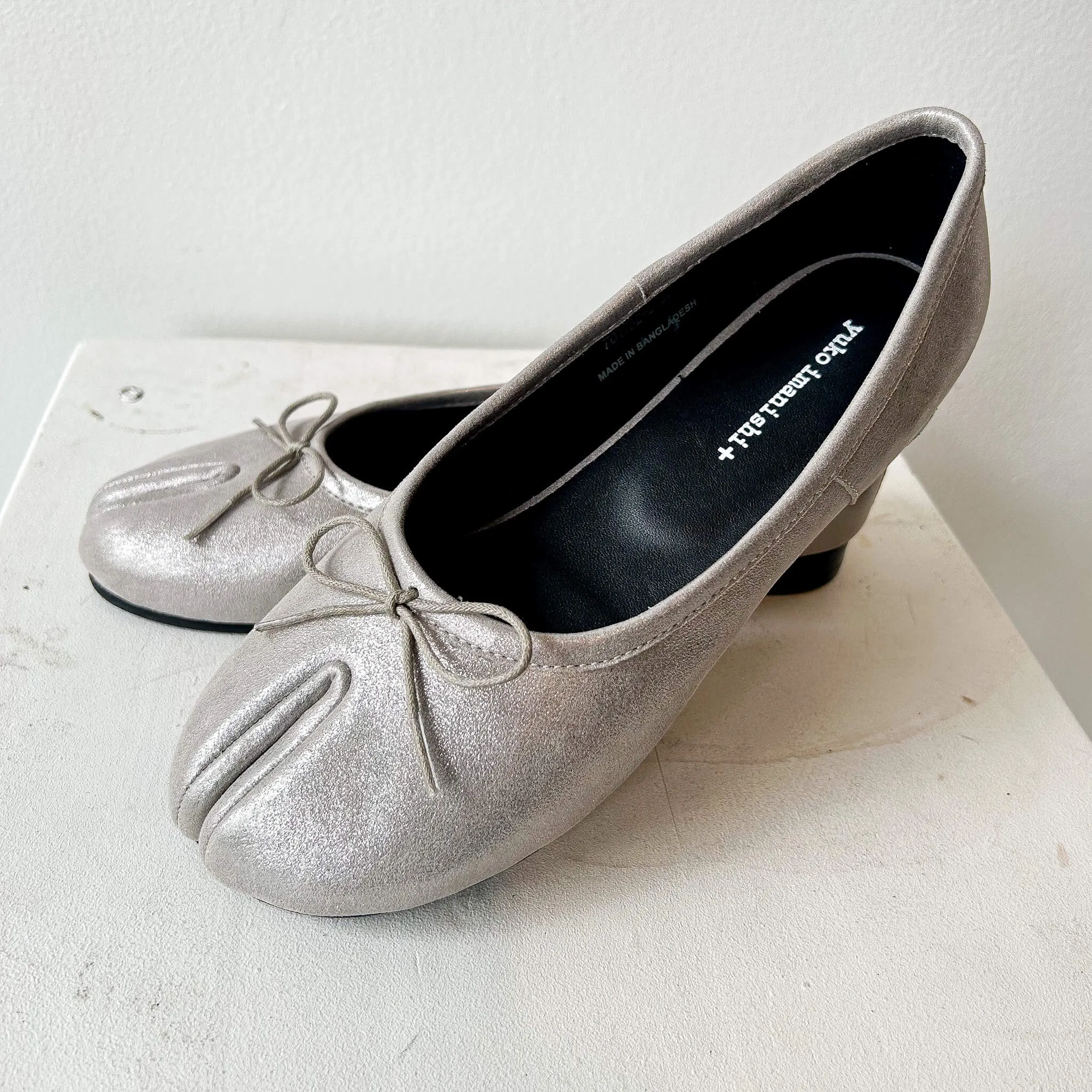 FW23 701052 | Hachi |Yuko Imanishi 