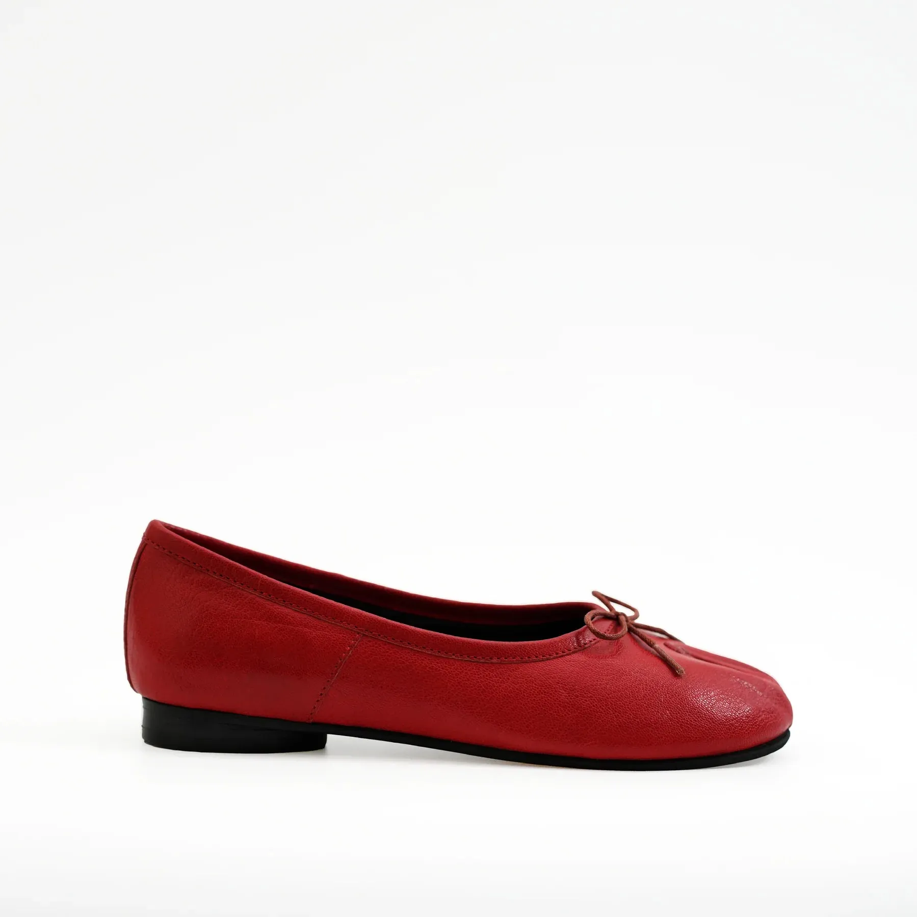 FW23 701052 | Hachi |Yuko Imanishi 