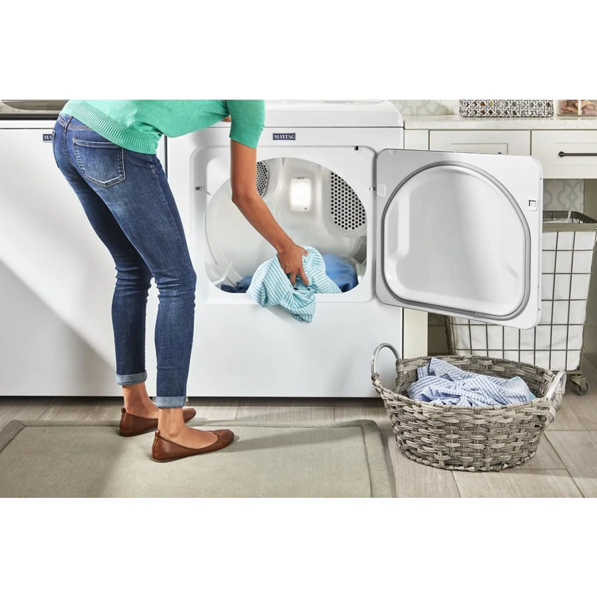 Maytag Top Load Electric Dryer with Advanced Moisture Sensing - 7.0 cu. ft. (YMED6200KW)
