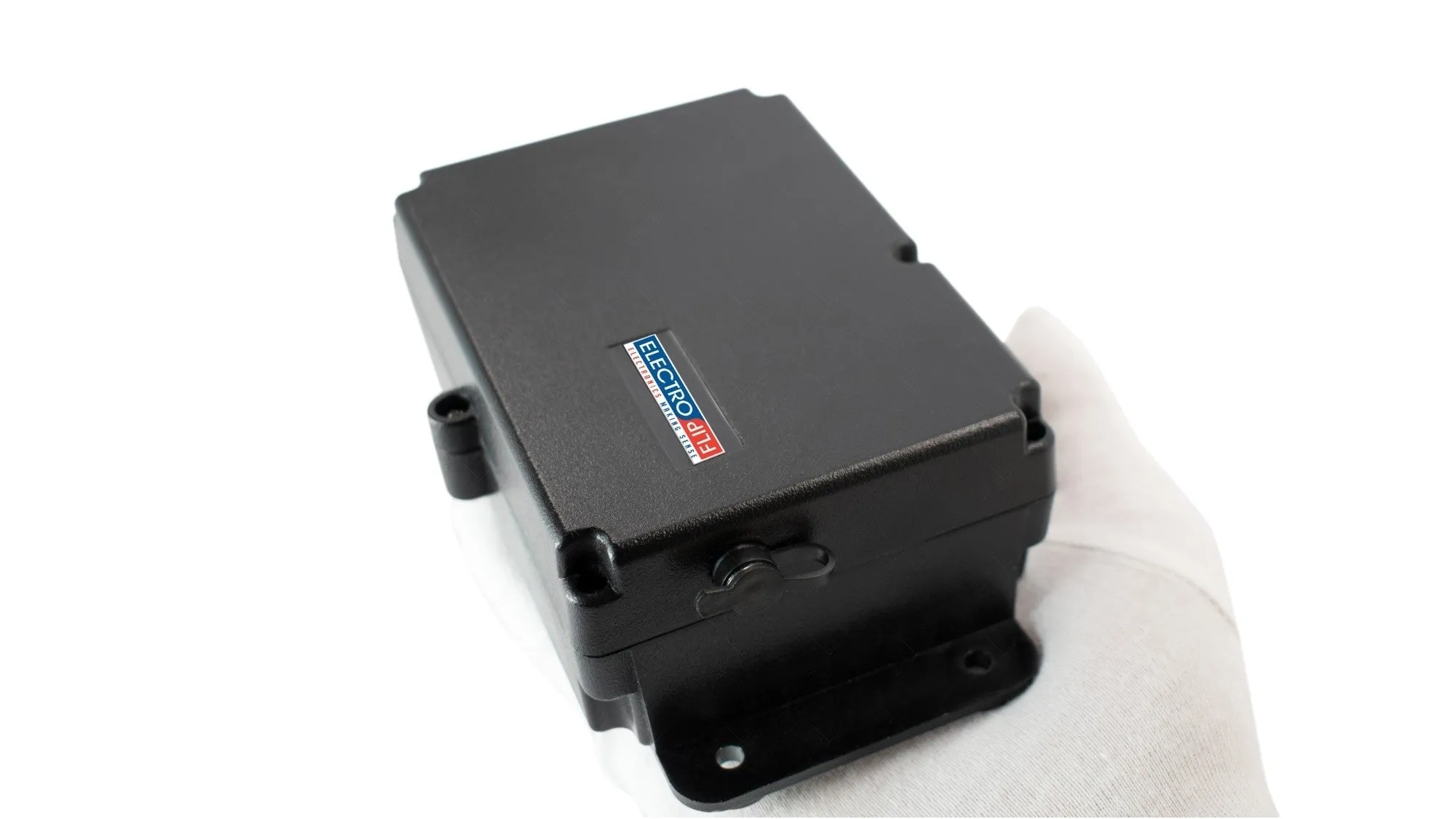 Small GPS Tracker Car Charger Live Tracking Location   GPS card