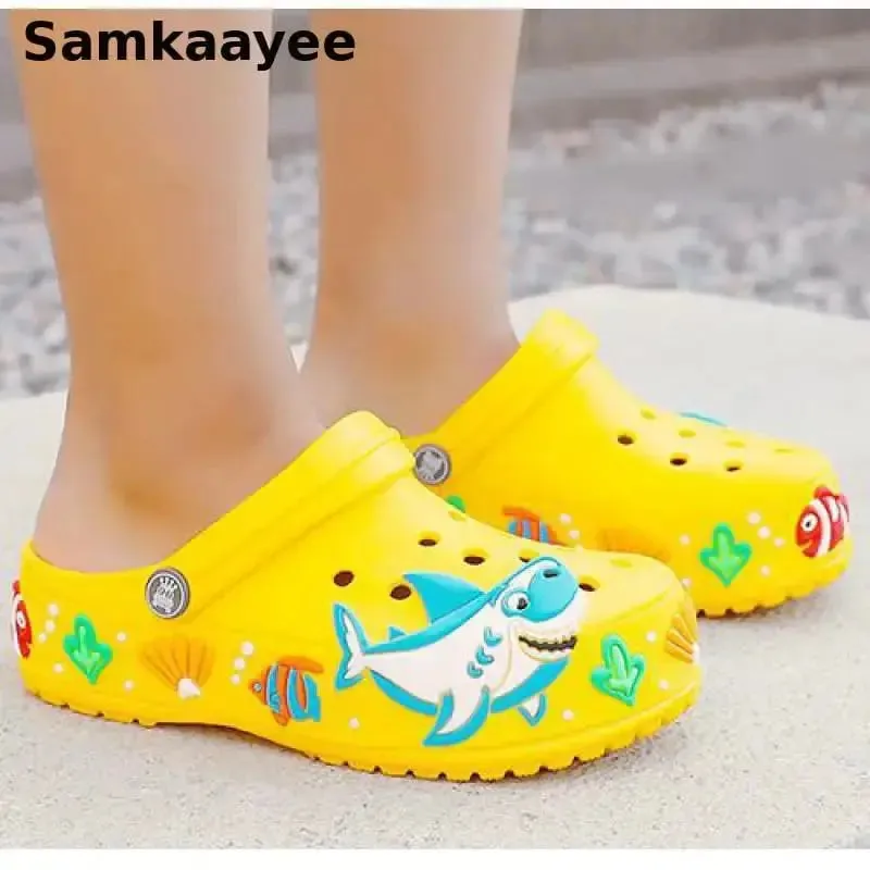 TRENDY OCEAN WORLD CROCS