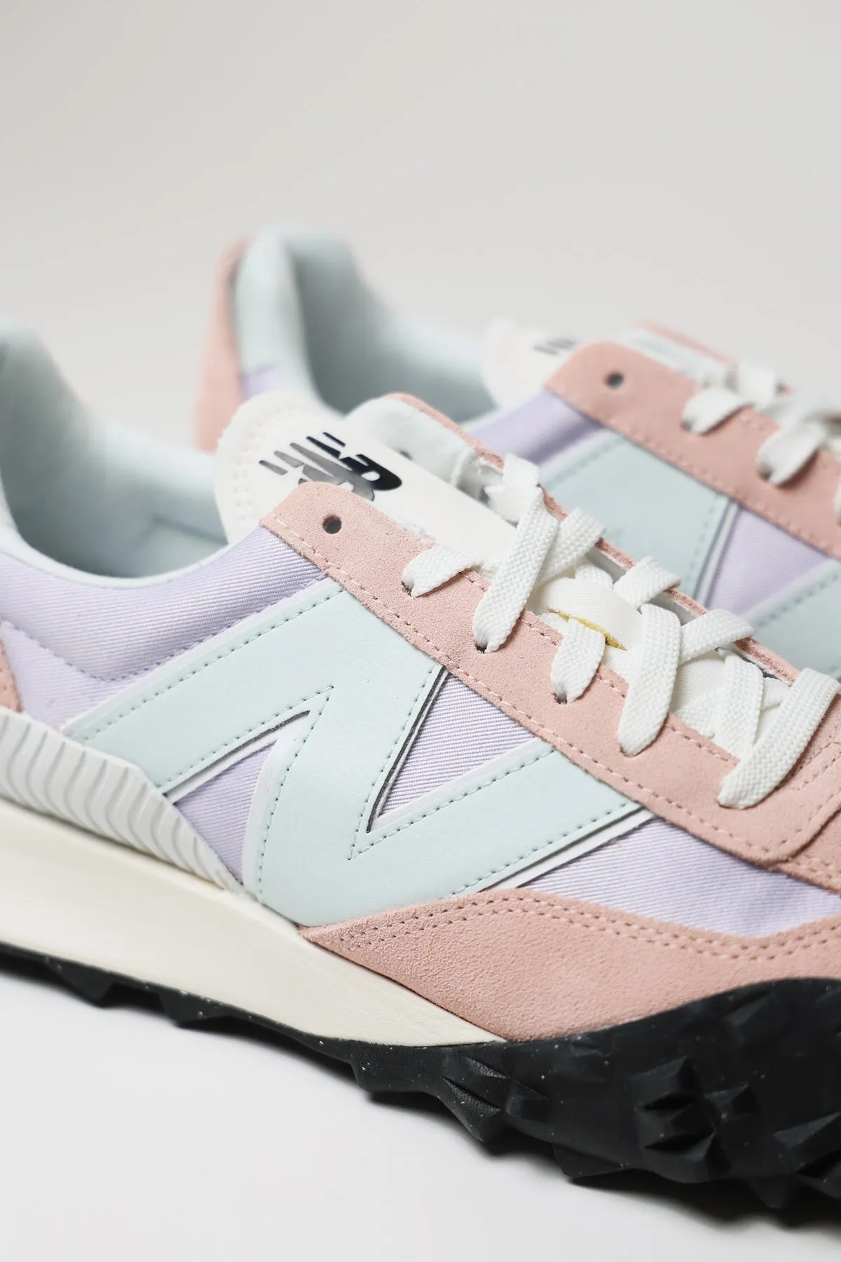 XC72 - Pink Haze with Libra