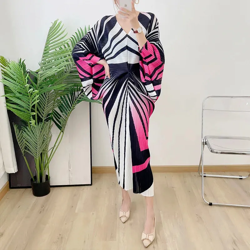 Zebra Stripes Pleated Dress Women Batwing Sleeves V  Neck Long Length  Party Dresses